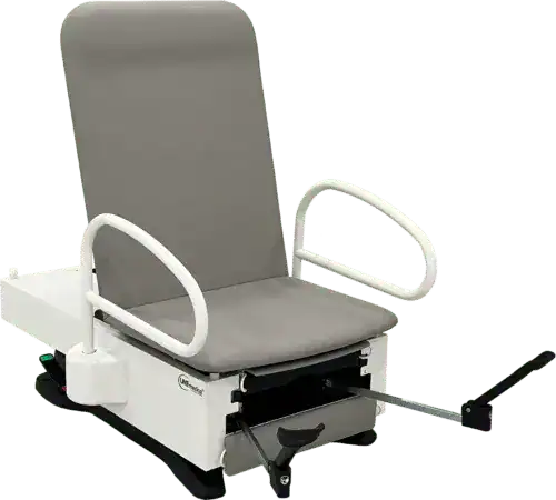 UMF FusionFREEDOM™ Exam Chair - Image 2