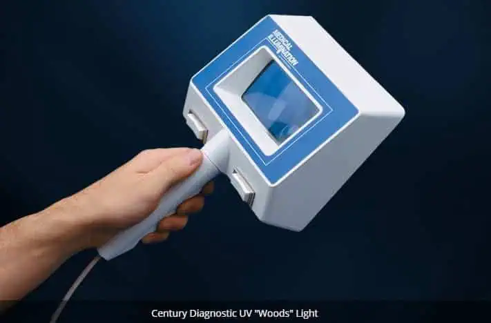 Medical Illumination Century Diagnostic Woods Hand Held Lamp | CWL-HHM