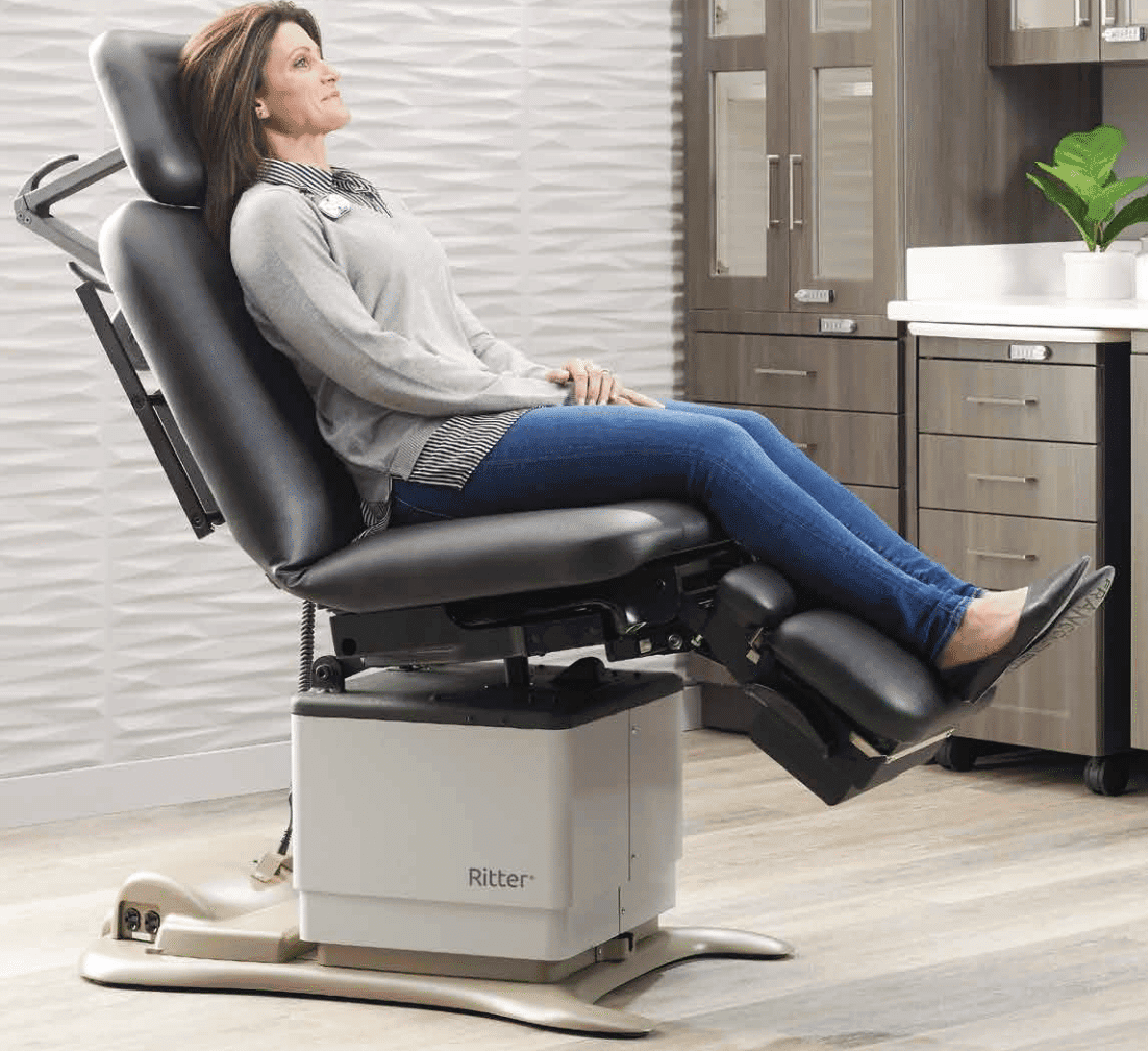 Midmark Ritter 230 Power Procedure Chair / Table - Refurbished - Image 2