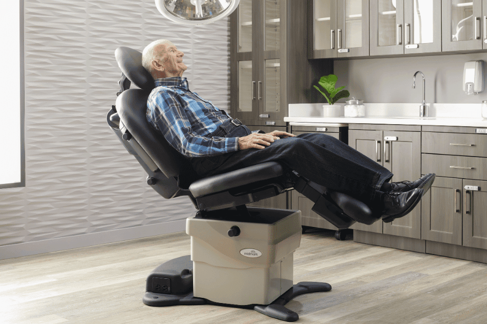Midmark Ritter 630 Power Procedure Chair / Table - Refurbished - Image 3