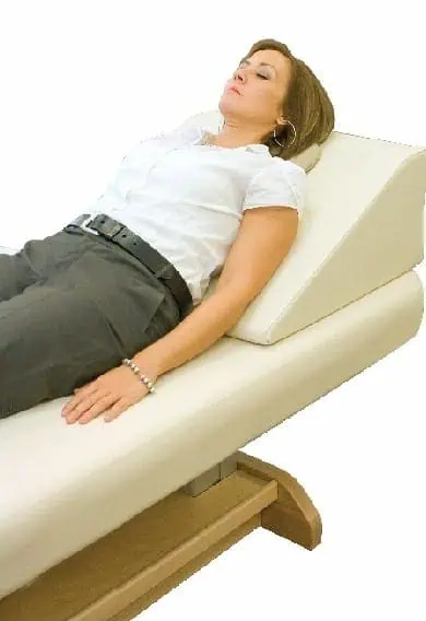 Oakworks Wedge Bolster - Image 2